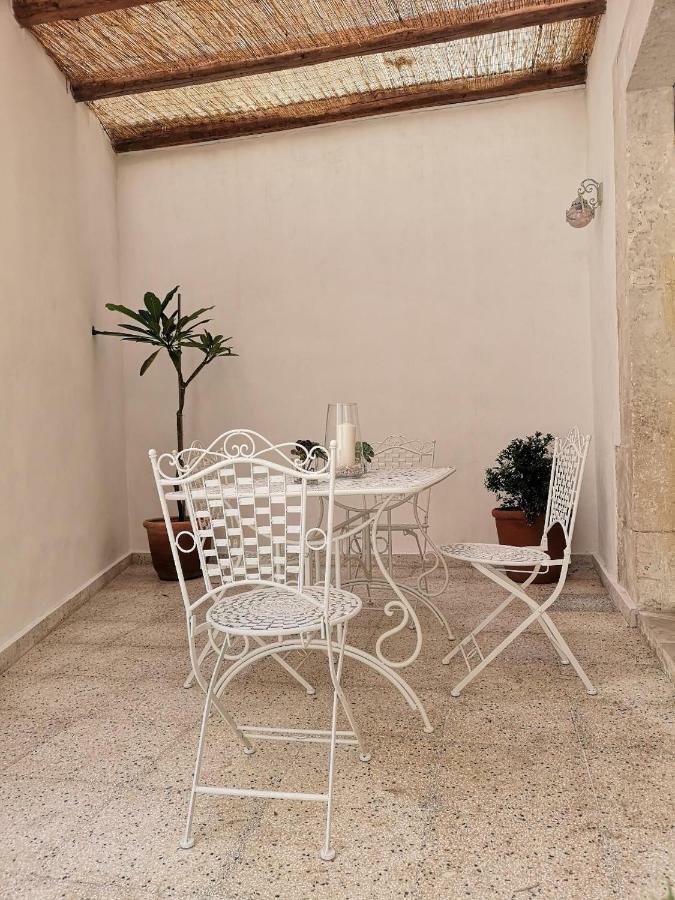 La Casa Sulla Darsena Apartment Syracuse Exterior photo